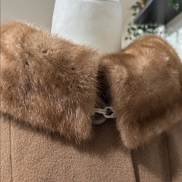 Vintage Cashmere Brown Pea Coat with Fur Collar